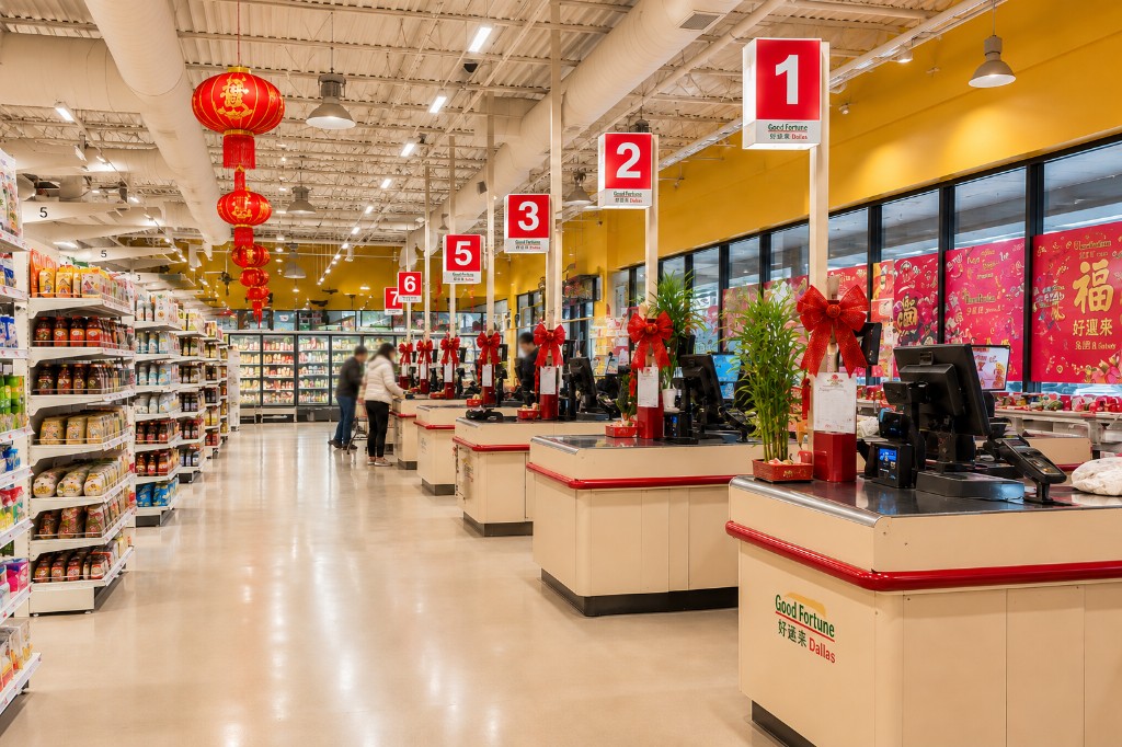 Checkout lanes and red lanterns